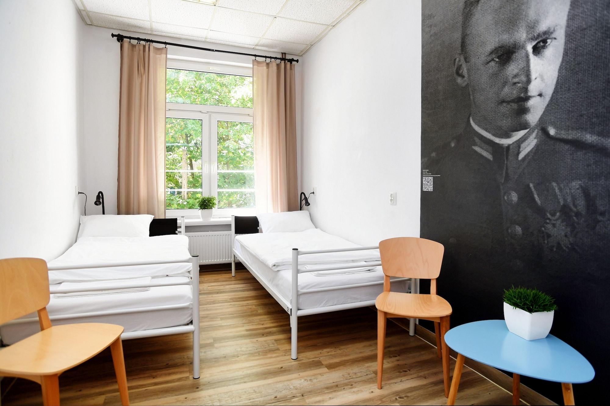 Warsaw Hostel Centrum Private Rooms & Dorms Bagian luar foto