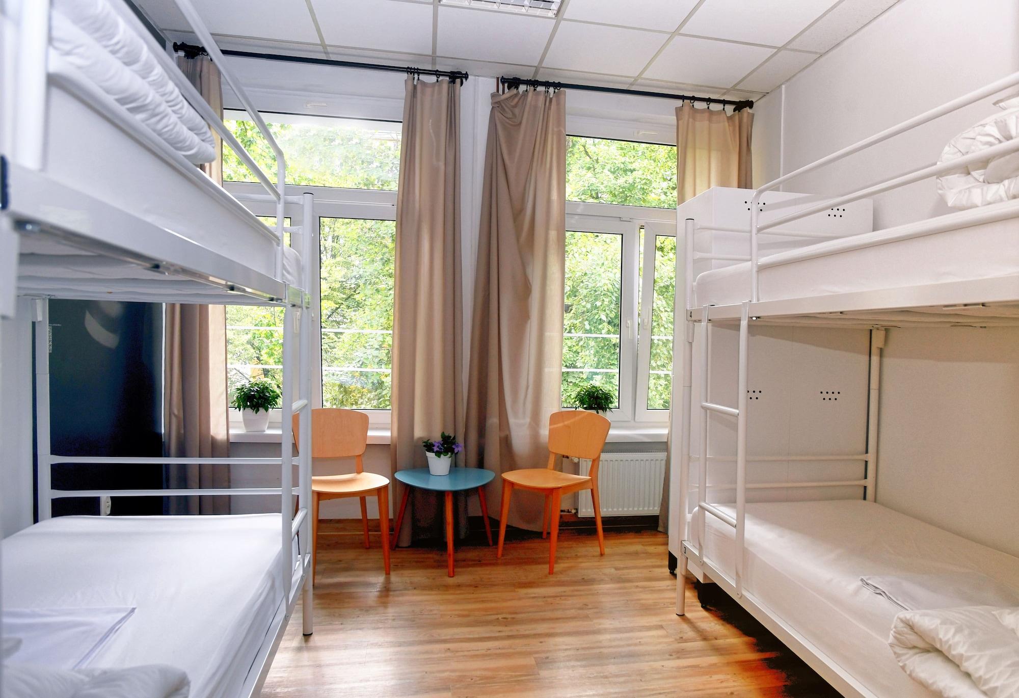 Warsaw Hostel Centrum Private Rooms & Dorms Bagian luar foto